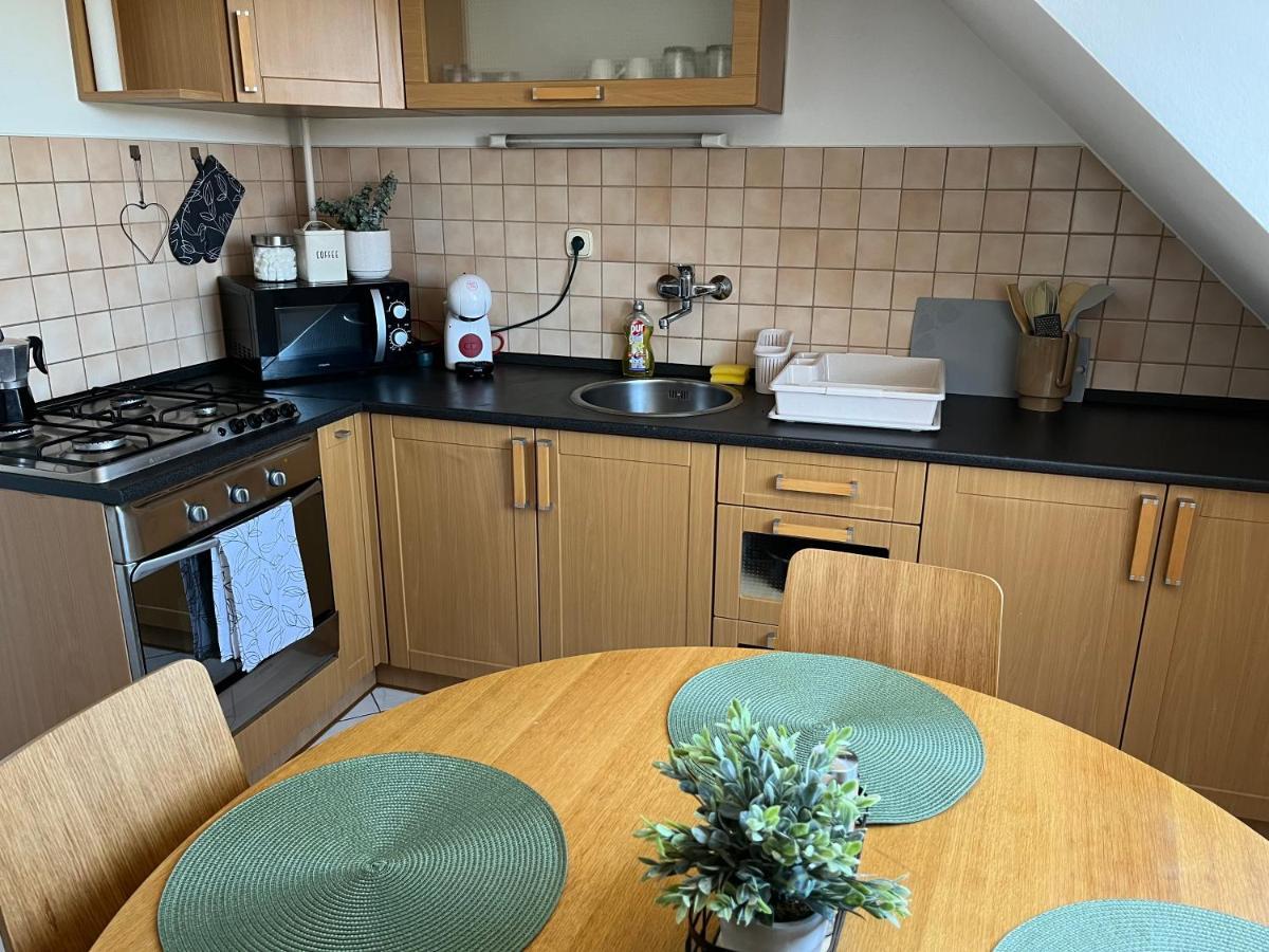 Studio Loft Leilighet Pécs Eksteriør bilde