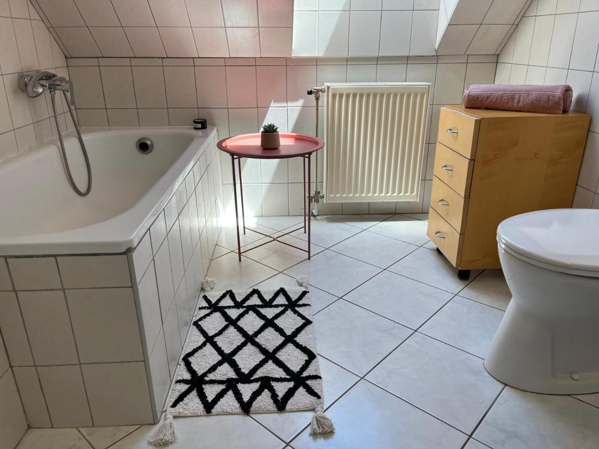 Studio Loft Leilighet Pécs Eksteriør bilde